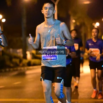 Runner Photo 1106477
