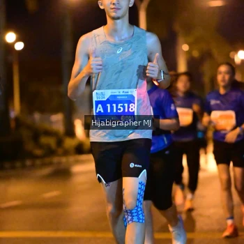 Runner Photo 1106478