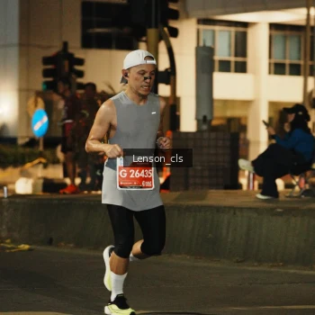 Runner Photo 1108663