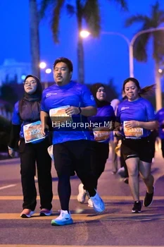 Runner Photo 1108878
