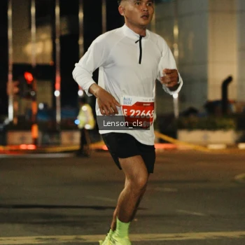 Runner Photo 1109740