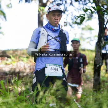 Runner Photo 11105