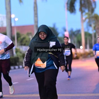 Runner Photo 1111830