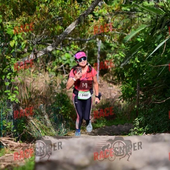Runner Photo 111246