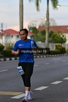 Runner Photo 1113928