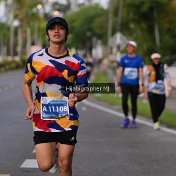 Runner Photo 1114042