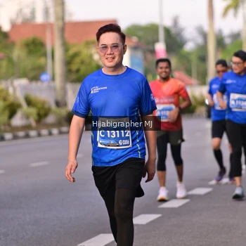 Runner Photo 1114531