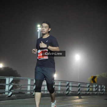 Runner Photo 1116929