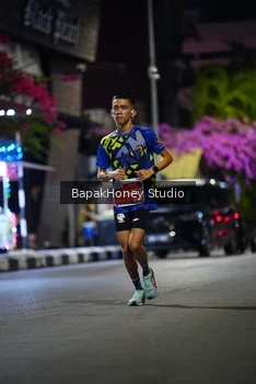 Runner Photo 1118353