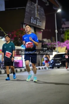 Runner Photo 1118568