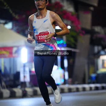Runner Photo 1119018