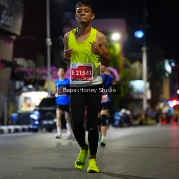 Runner Photo 1119149