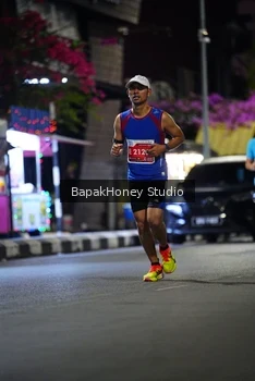 Runner Photo 1119426