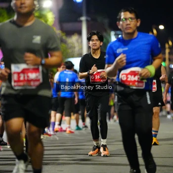 Runner Photo 1119500