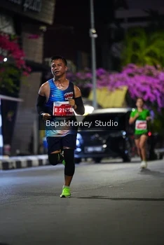 Runner Photo 1119611