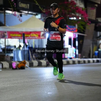 Runner Photo 1121050
