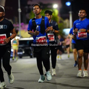 Runner Photo 1121136