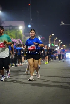 Runner Photo 1121433