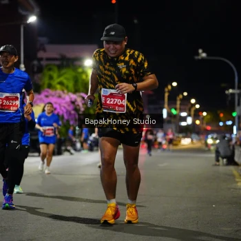 Runner Photo 1121597