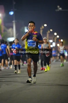 Runner Photo 1121670