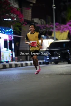 Runner Photo 1121702