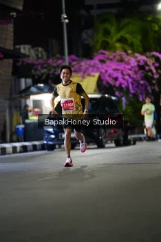 Runner Photo 1121717