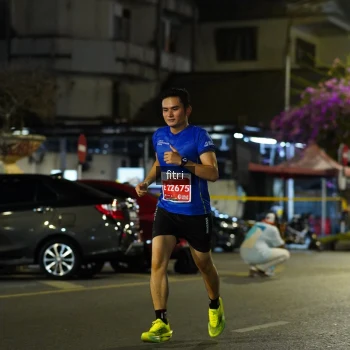 Runner Photo 1123629
