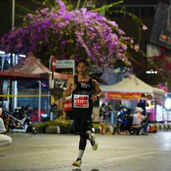 Runner Photo 1124221
