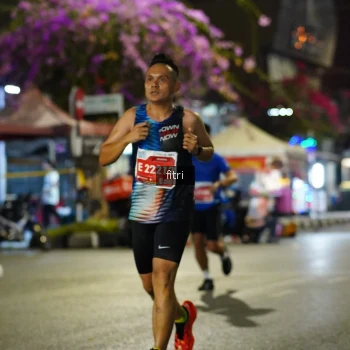 Runner Photo 1124237