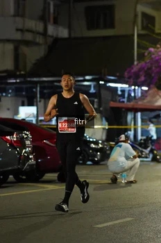 Runner Photo 1124304