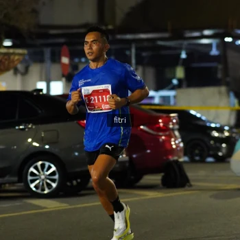 Runner Photo 1125041