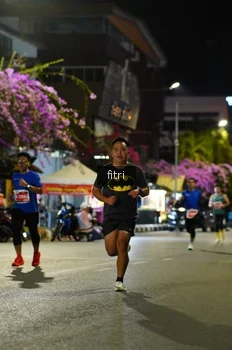 Runner Photo 1125353