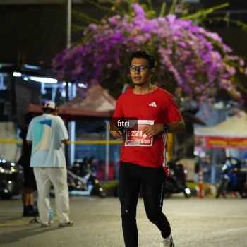 Runner Photo 1125404