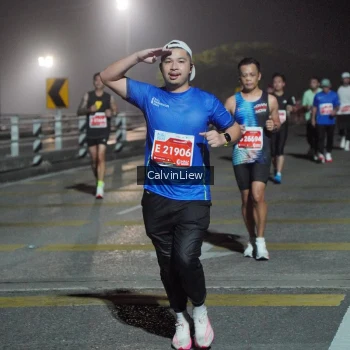 Runner Photo 1125588