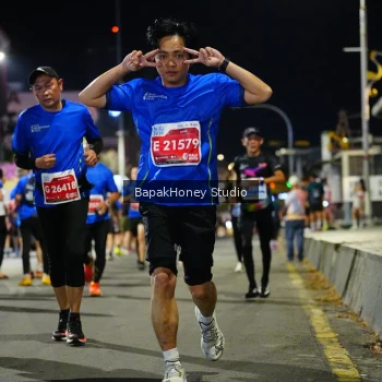 Runner Photo 1126411