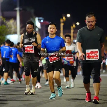 Runner Photo 1126667