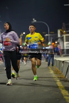 Runner Photo 1126809