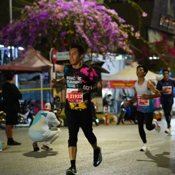 Runner Photo 1127617