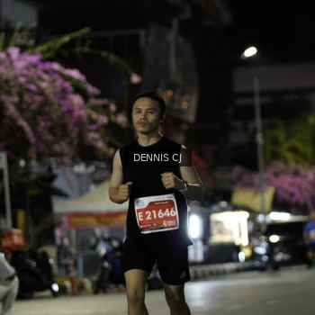 Runner Photo 1127810