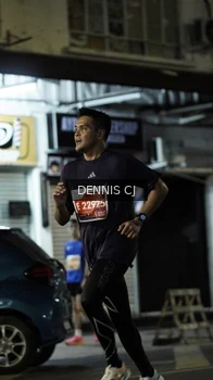 Runner Photo 1128570