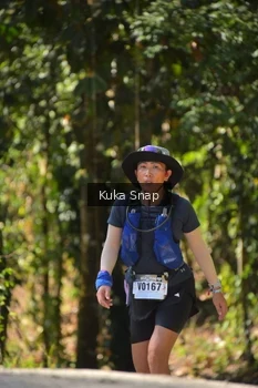 Runner Photo 1128658