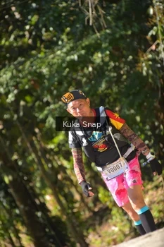 Runner Photo 1129345