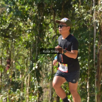 Runner Photo 1129555