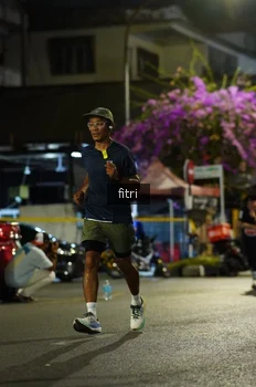 Runner Photo 1129608