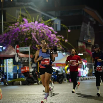Runner Photo 1131915