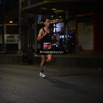 Runner Photo 1133552