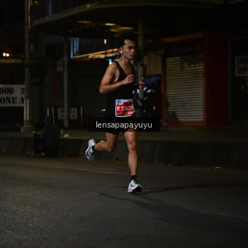 Runner Photo 1133554