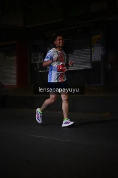 Runner Photo 1133708
