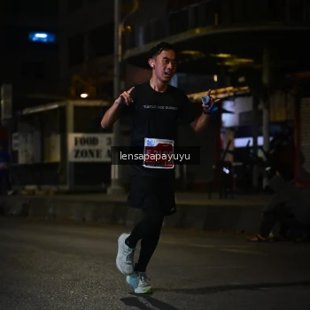 Runner Photo 1133929