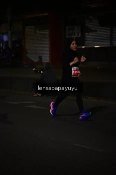 Runner Photo 1143261